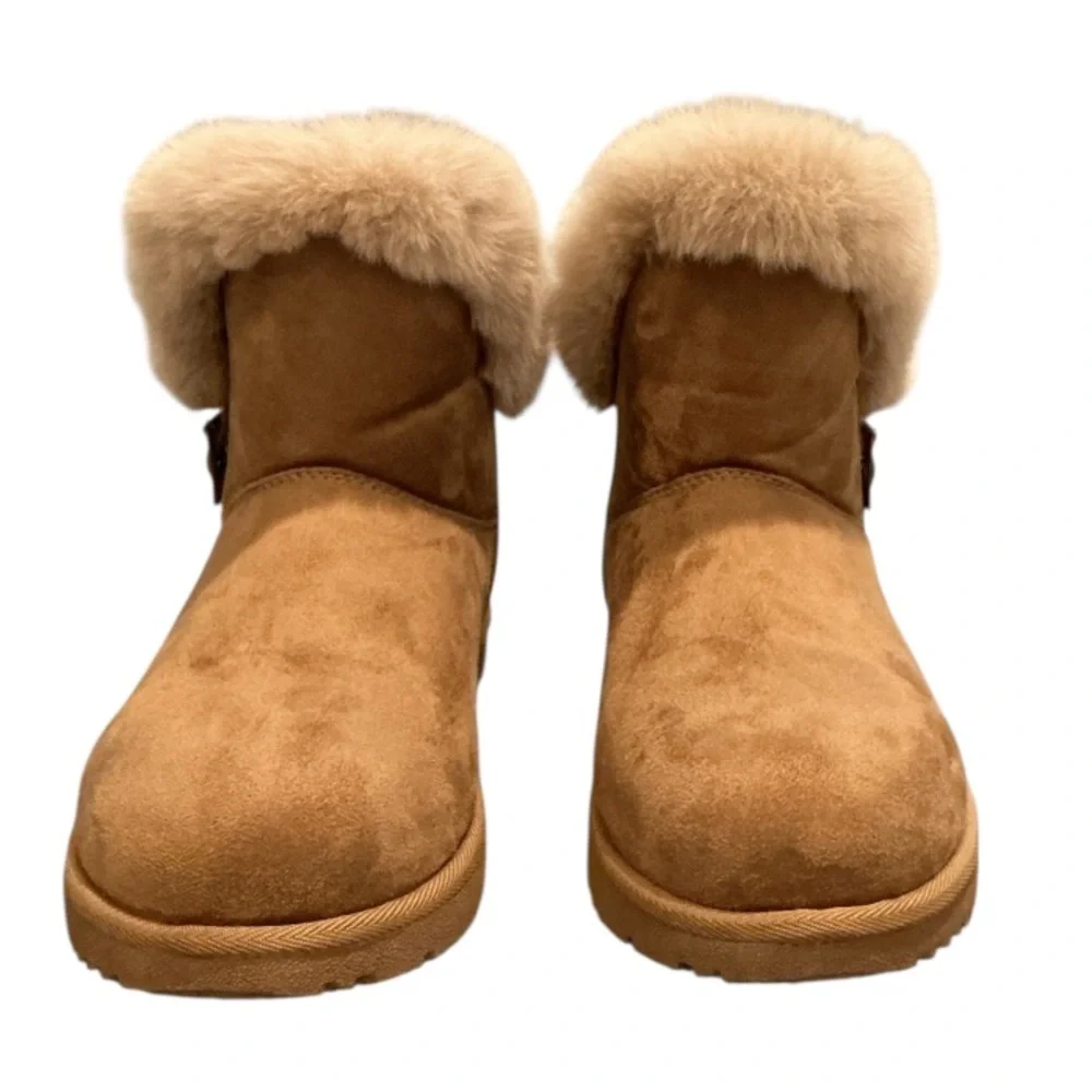 Authentic Jessica Cline warm winter ankle boots sz 9 W